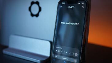 Apple a confié l'entraînement de l'IA de ses iPhone chinois à Alibaba : ce qu'Apple Intelligence répond là-bas ne ressembl...
