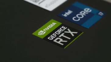 Fini la carte graphique à 800 € pour jouer : depuis que NVIDIA a quitté la bêta sur Linux, un simple Chromebook affiche du...
