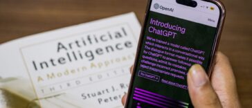 Fini les réponses de ChatGPT qui s'affichent mot après mot : OpenAI a changé de puces et cette vitesse ne sera pas offerte...