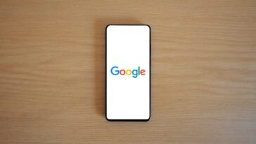Google a fait tourner toute l'IA du Pixel 11 sur sa propre puce en 2026 : dès la première journée d'usage, la facture se p...