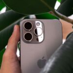 J'ai coupé le réseau de mon iPhone 15 Pro juste pour voir si la traduction tenait : quelques secondes plus tard, j'ai comp...