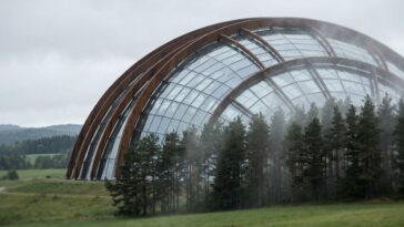 L'Allemagne a un hangar de 360 m bâti pour un dirigeable-grue : aucun aéronef n'y est jamais entré et ce qu'on y trouve au...